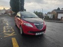 Chrysler Ypsilon Twinair Black And Red